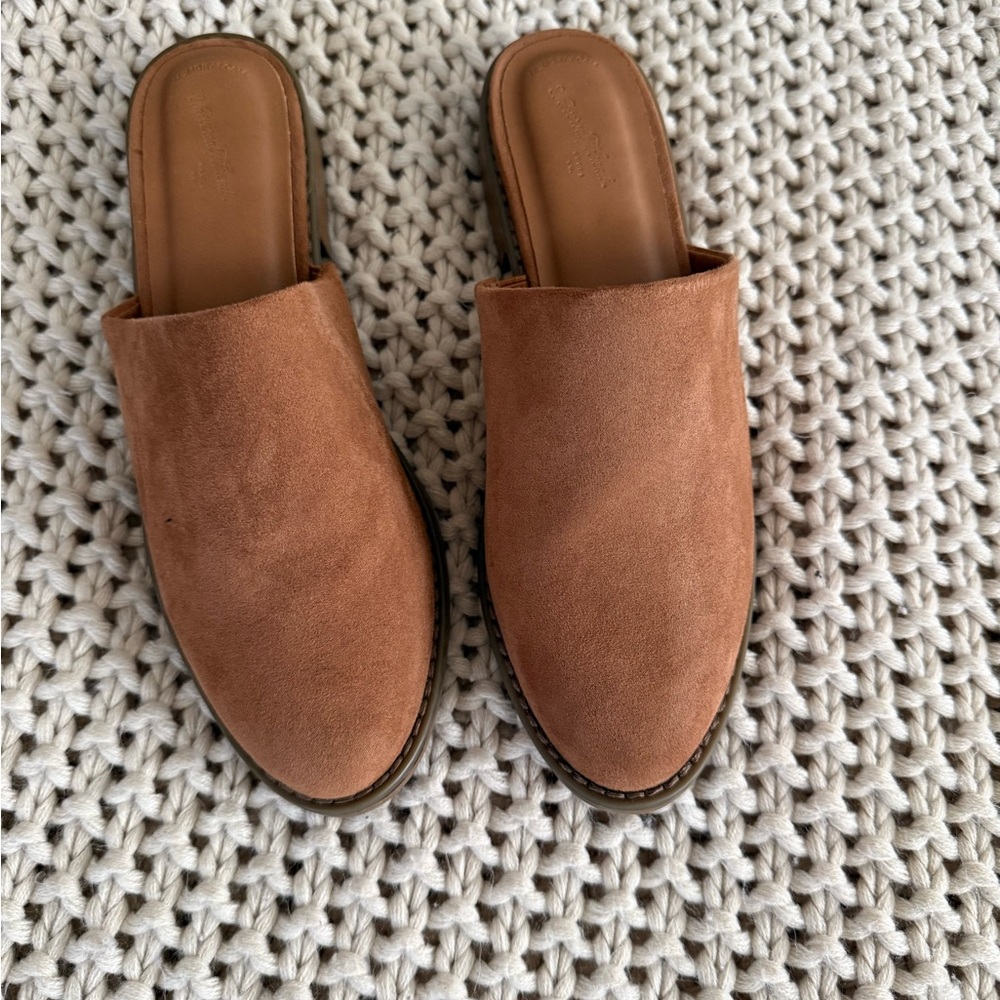 Women's Tan Slip-On Mules